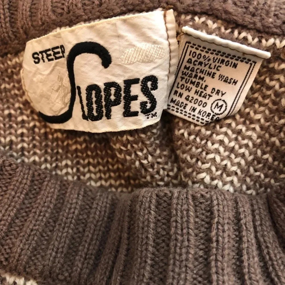 Vintage 1980s Steep Slopes Brown Cream Nordic Snowflake Ski Lodge Sweater - Picture 8 of 9
